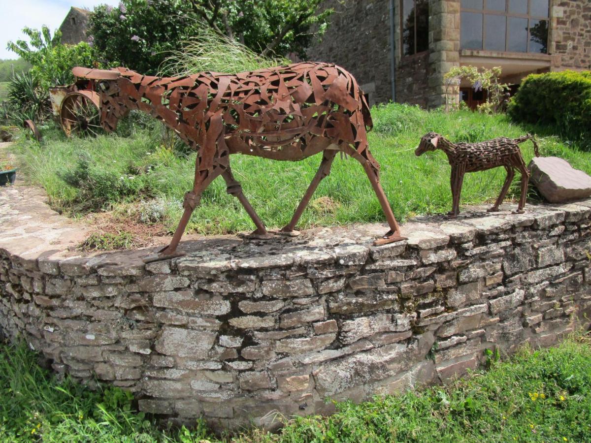 Grand Gite A La Ferme Villa Les Costes-Gozon Dış mekan fotoğraf